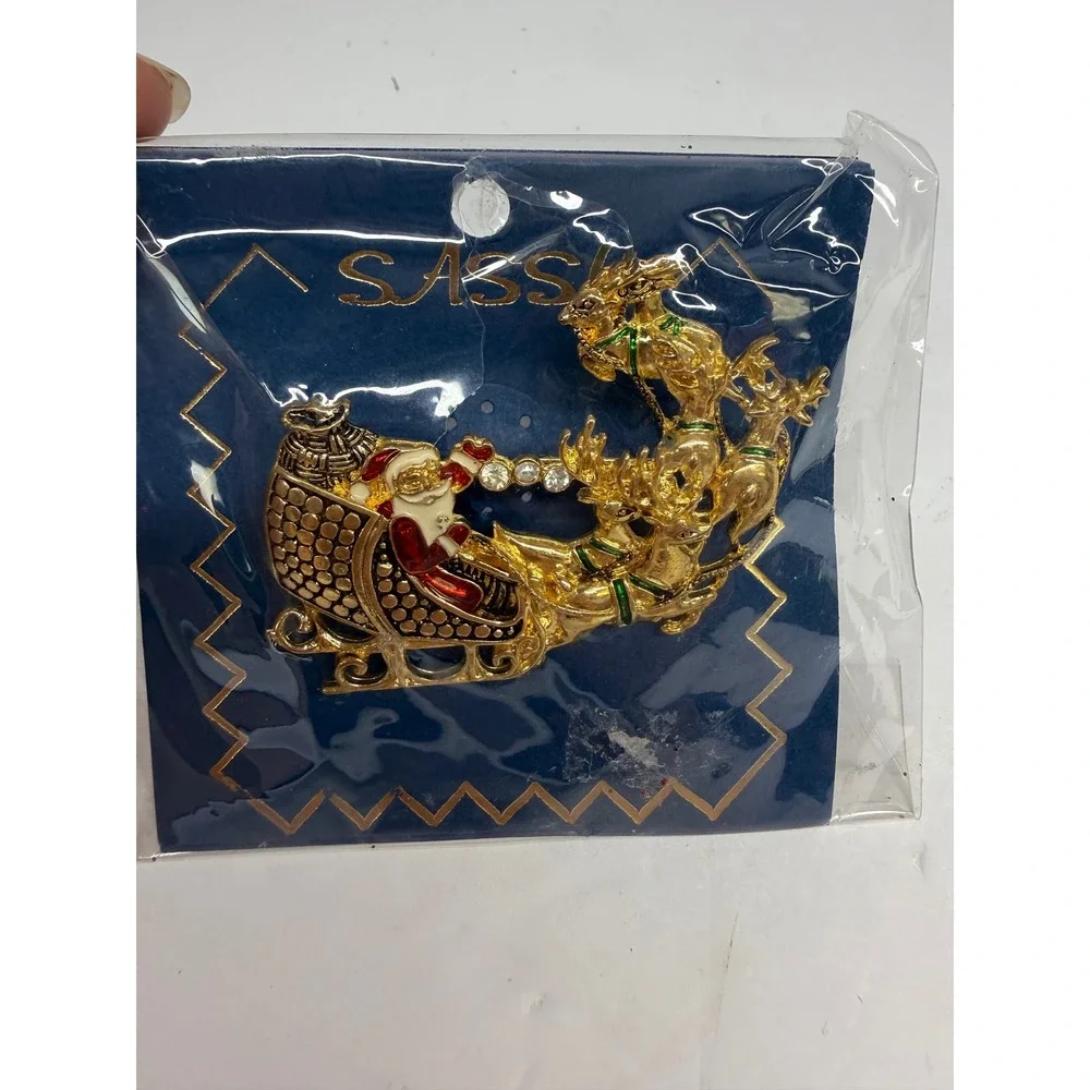 Sassy Santa Sleigh Reindeer Christmas Brooch Gold Tone Enamel Rhinestone Pin NEW
